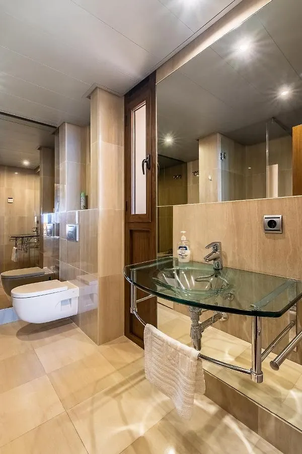 Fantastico Apartamento En Primera Linea De Playa Estepona 0*,  İspanya